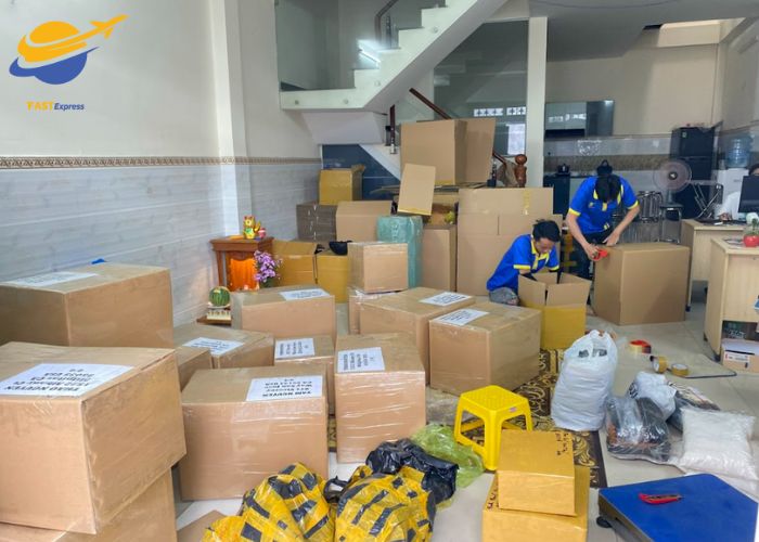 dich-vu-gui-hang-di-my-quan-binh-thanh