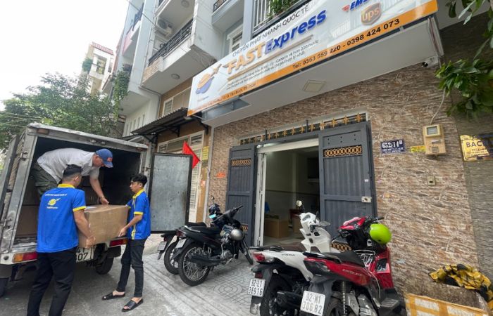 dich-vu-gui-hang-di-my