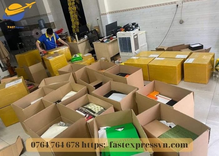 gui-hang-di-my-tai-huyen-binh-chanh