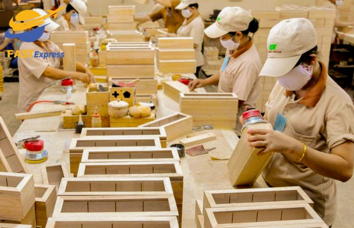 quy-dinh-ve-hang-nhap-khau-go-noi-that