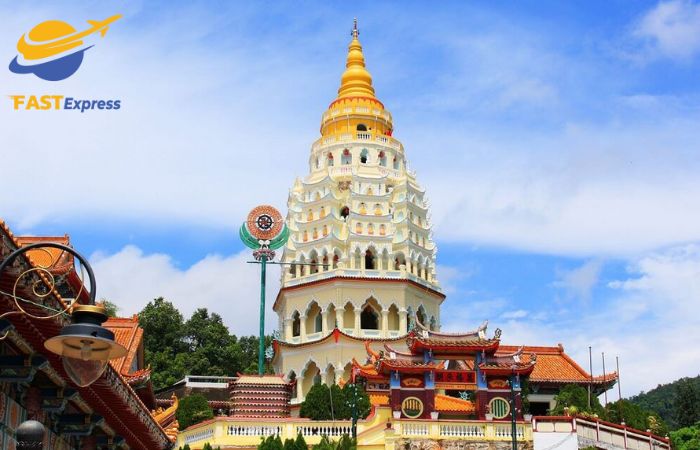 chi-phi-tham-quan-cac-diem-noi-tieng