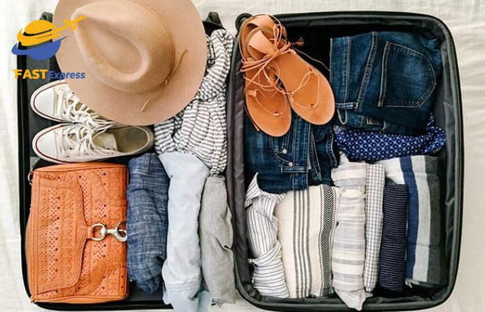 mang-quan-ao-sang-nhat