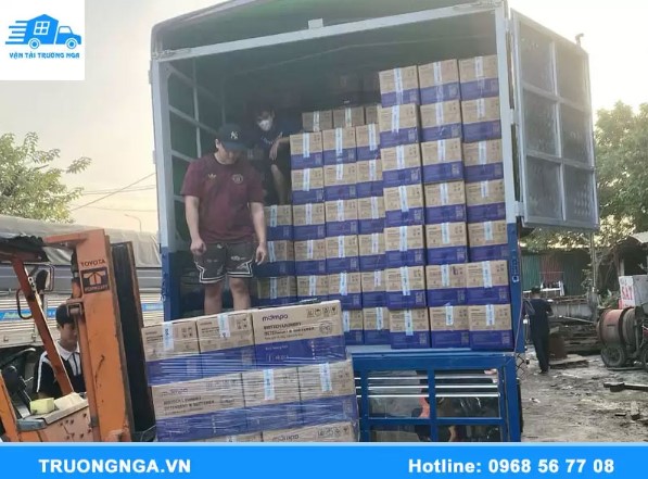 Giá cước vận chuyển hàng Bắc Nam được tính như thế nào tại Vận tải Trường Nga